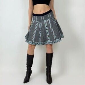 MOTH xs wool skater skirt embroidered grunge Anthropologie gray floral fall